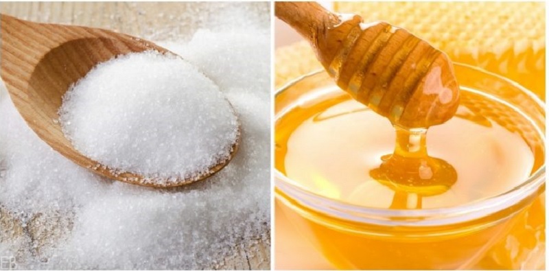 Hỗn hợp đường và mật ong dưỡng môi