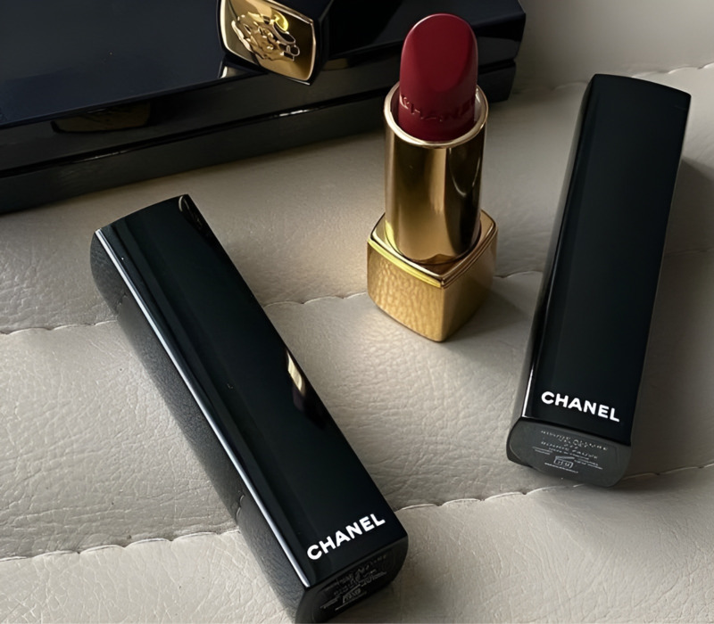 Thương hiệu Chanel của Pháp nổi tiếng với sự thanh lịch và tinh tế
