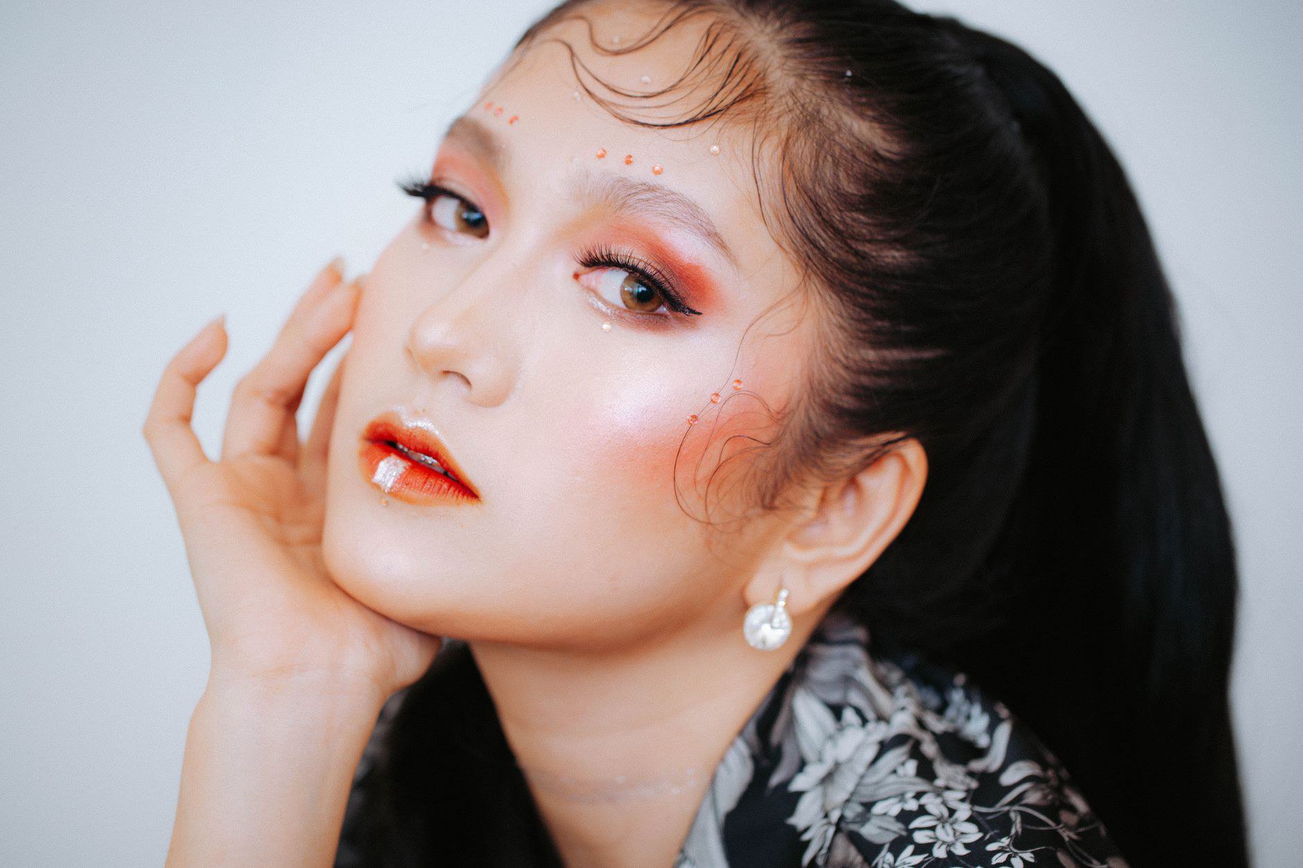 Xu hướng 1: Chu trình dưỡng da rút gọn ít bước nhưng vẫn đảm bảo hiệu quả cơ bản Xu hướng 1: Chu trình dưỡng da rút gọn ít bước nhưng vẫn đảm bảo hiệu quả cơ bản